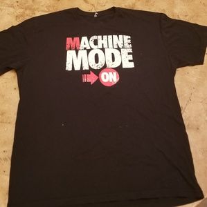 Machine mode on t shirt XL